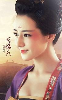 高雯的图片,时尚界的新宠，魅力四溢的时尚女神